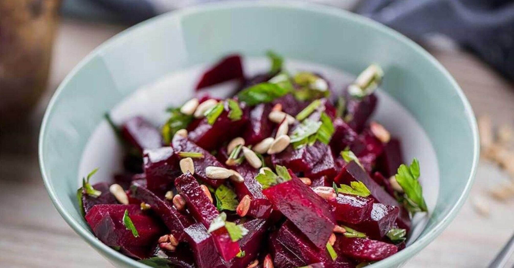 Recipe for salad with beets and cheese