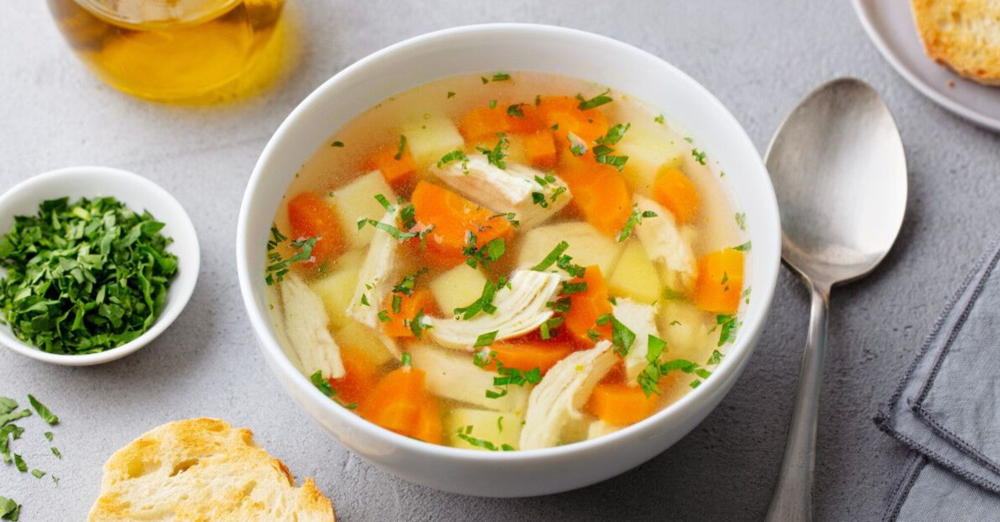Chicken soup in a new way: what to add to the dish for a better taste