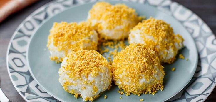 Tender three-ingredient cottage cheese hombovtsi: an alternative to lazy dumplings