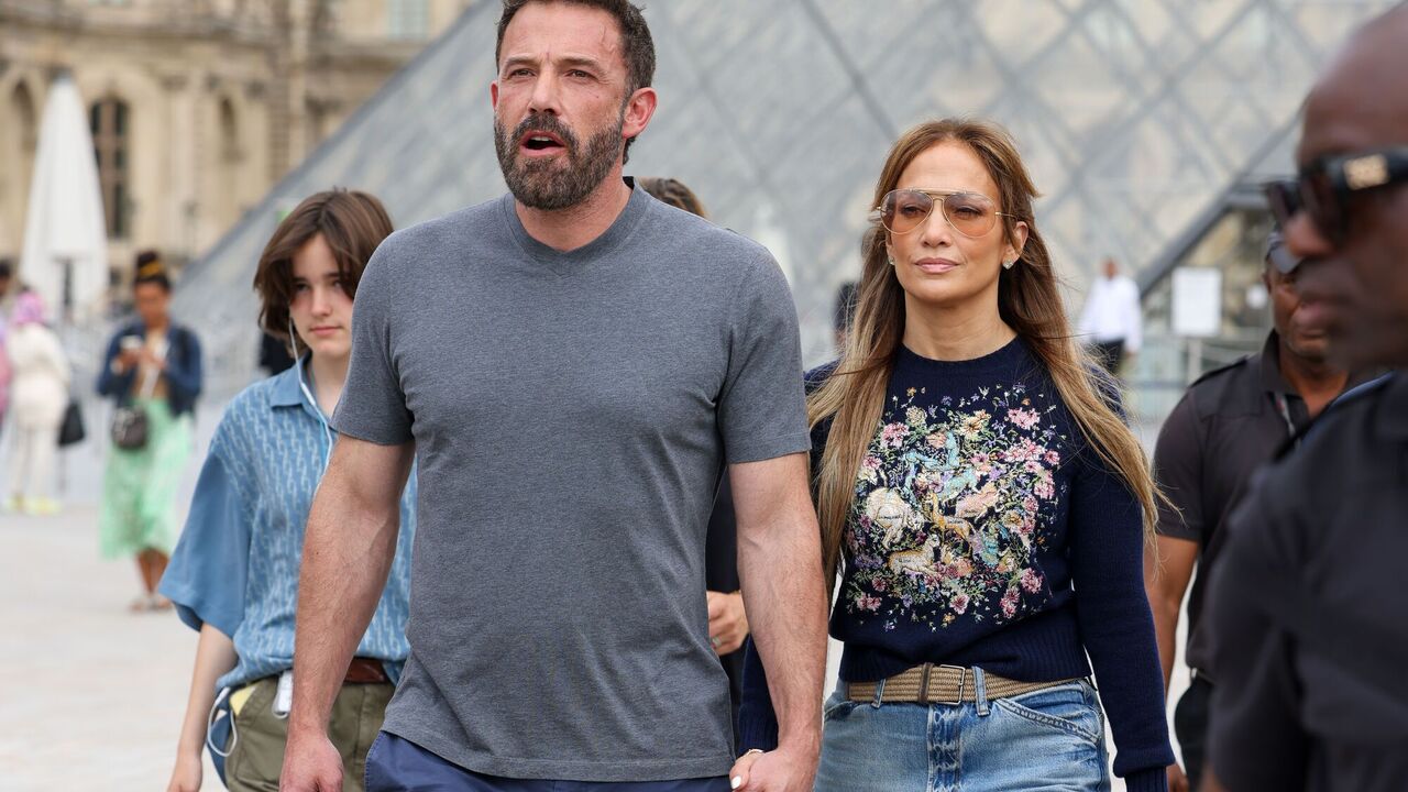 Unstable emotional state and mood swings: new details of Jennifer Lopez and Ben Affleck's divorce have been revealed