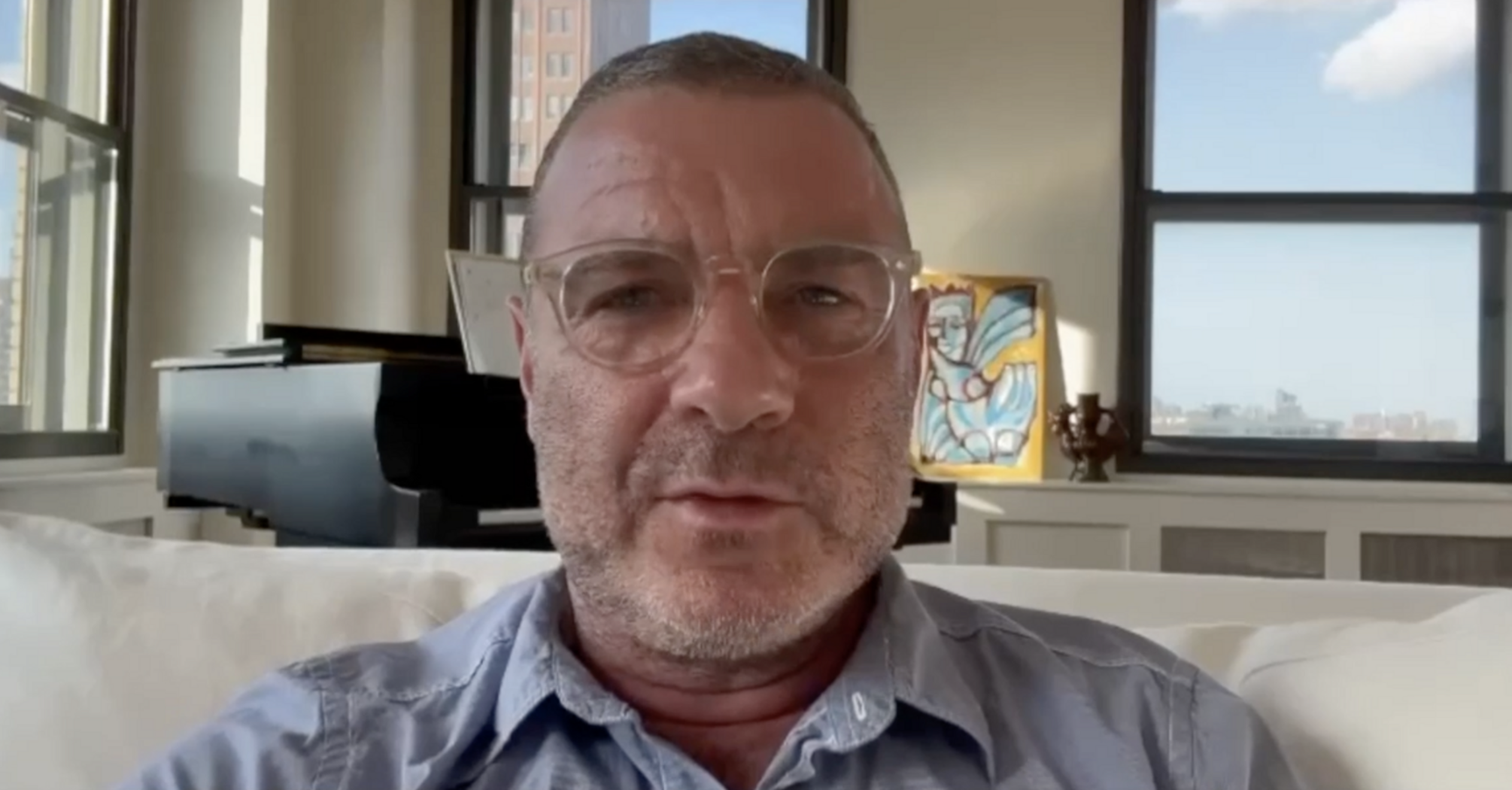 What does "vidbiy" mean? Liev Schreiber was tested on his knowledge of the Ukrainian language, and he spoke it without any problems