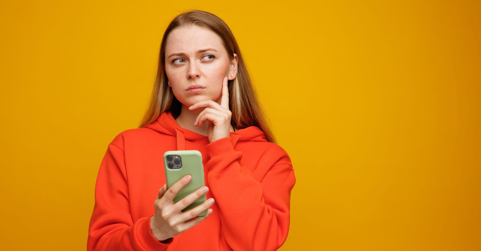 How to find out that your phone is being tapped: simple instructions