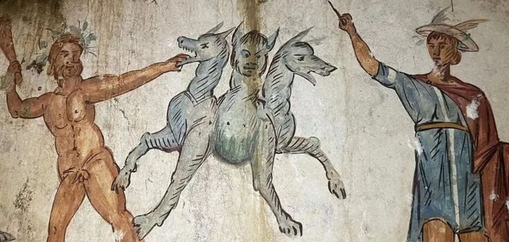 In Italy, archaeologists discovered a 2000-year-old tomb: the mummy inside stunned them
