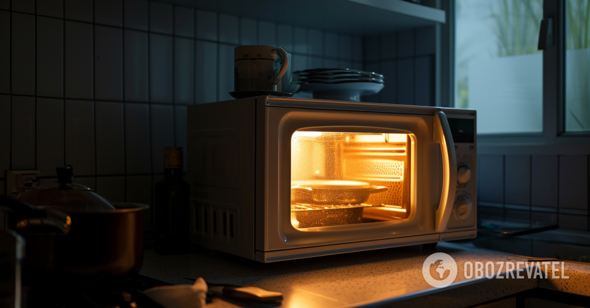 Where not to put a microwave in the kitchen: experts name the most unsuitable places
