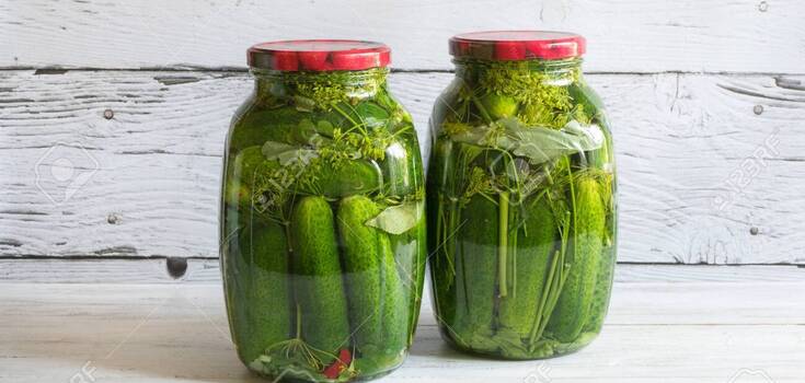 How to close cucumbers for winter: recipe with carrots and garlic