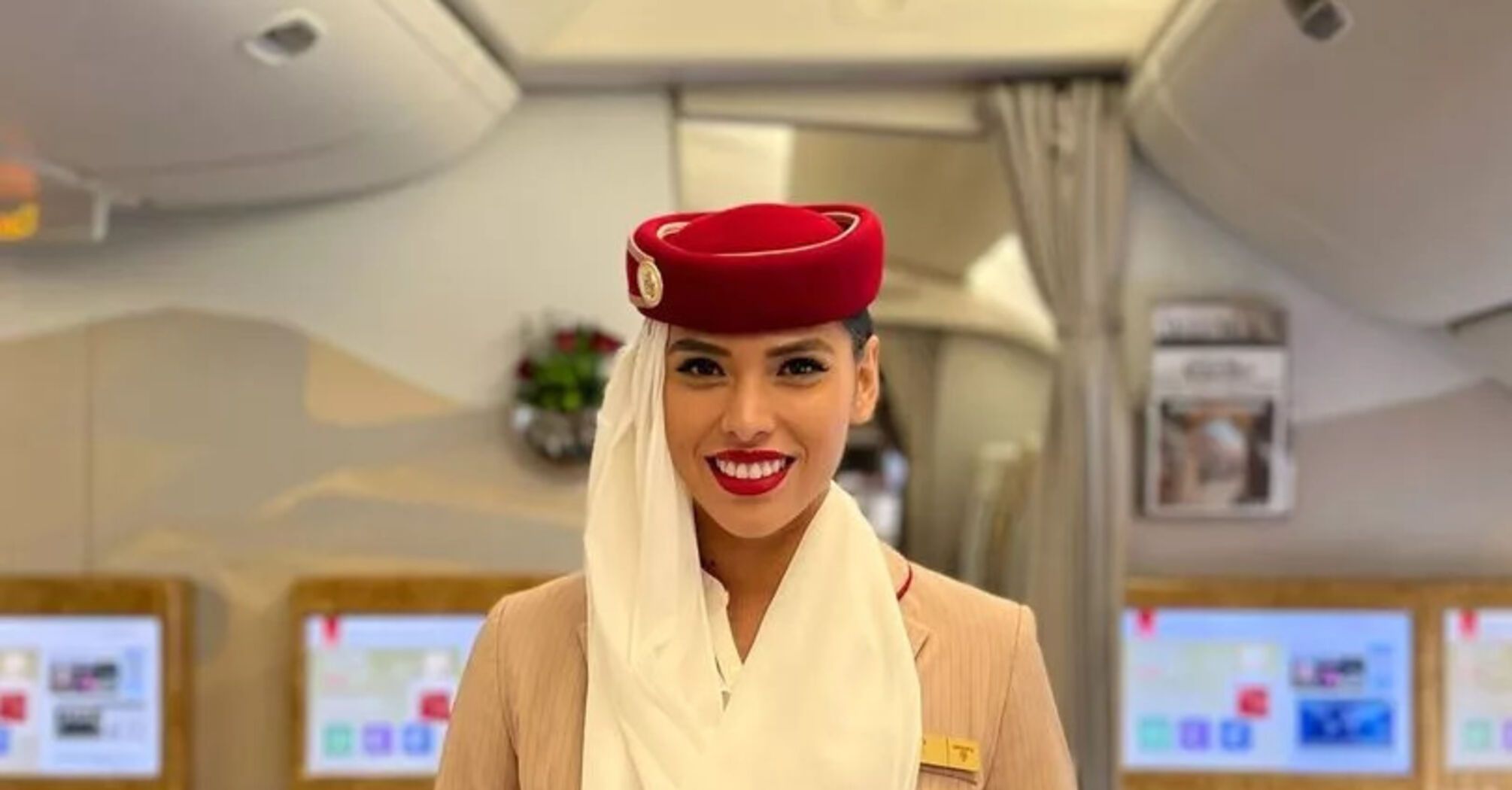 Бортпроводница Emirates рассказала, как улучшить самочувствие во время долгого перелета