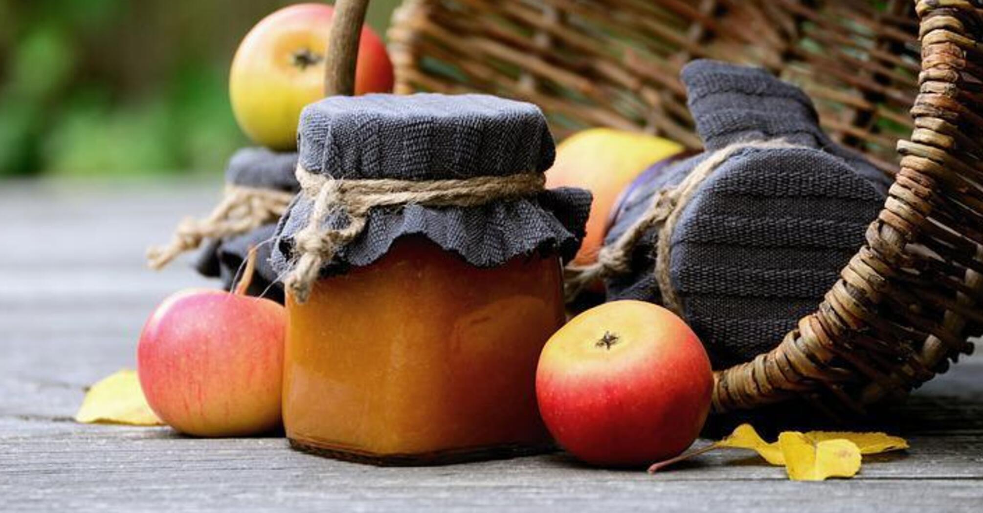 What to add to apple jam to make it even more delicious: an unexpected product