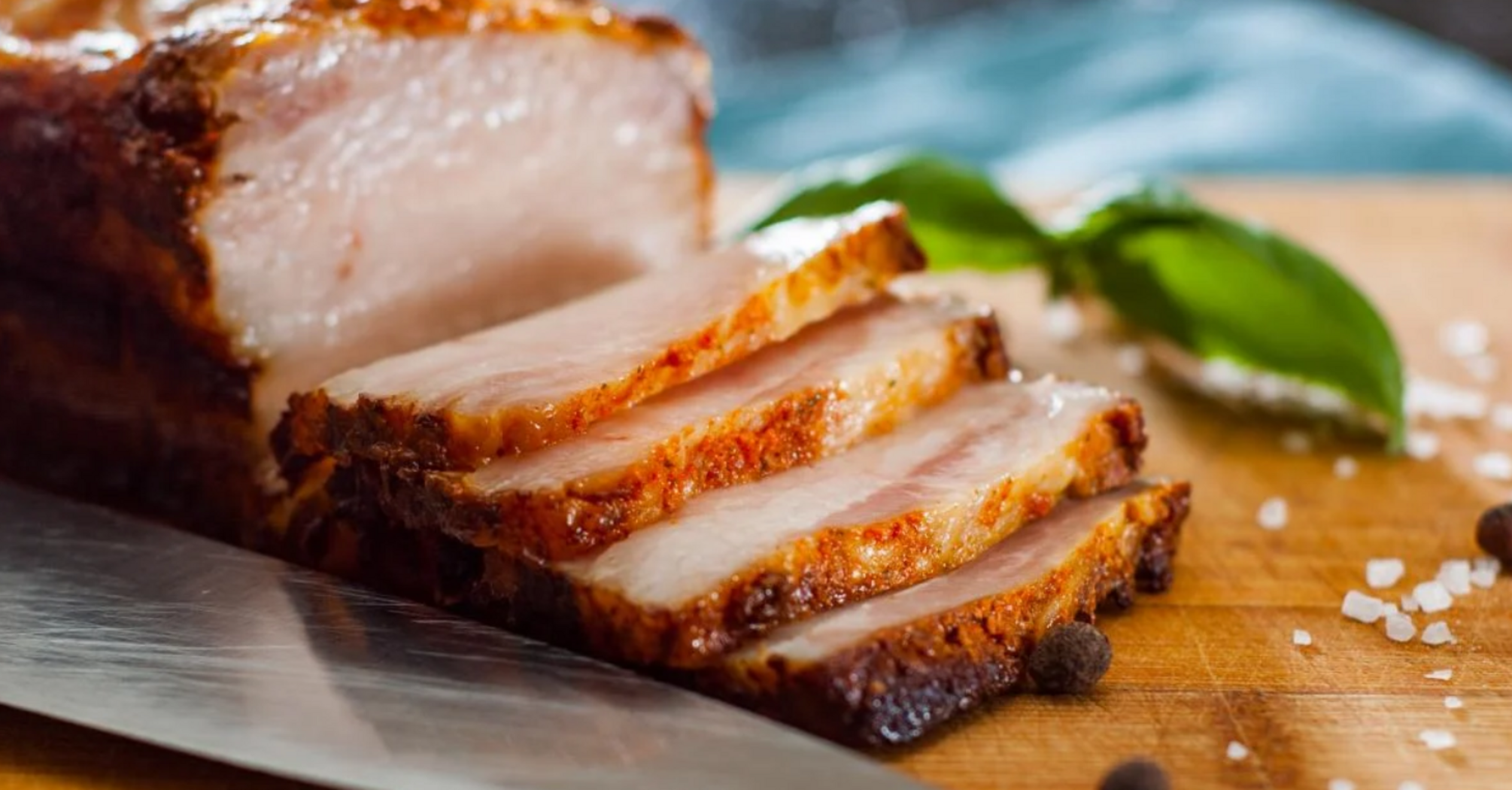 Delicious baked lard with garlic and spices: a simple recipe