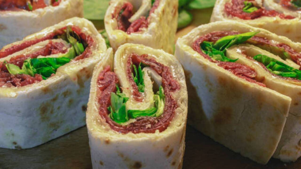 Lazy pita appetizer for any occasion: better than sandwiches