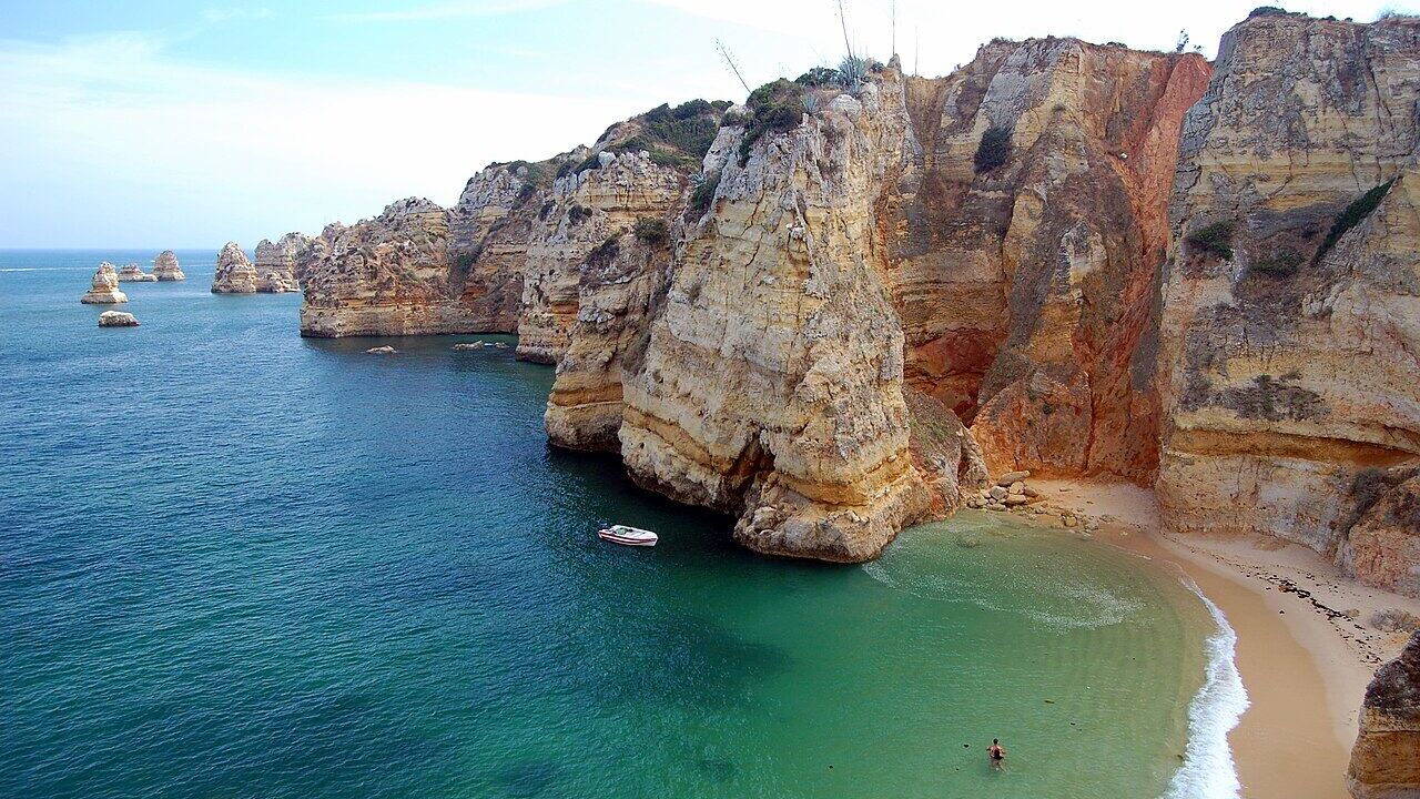 Beaches are overcrowded: where in Europe do not advise to go on vacation despite the beauty of nature