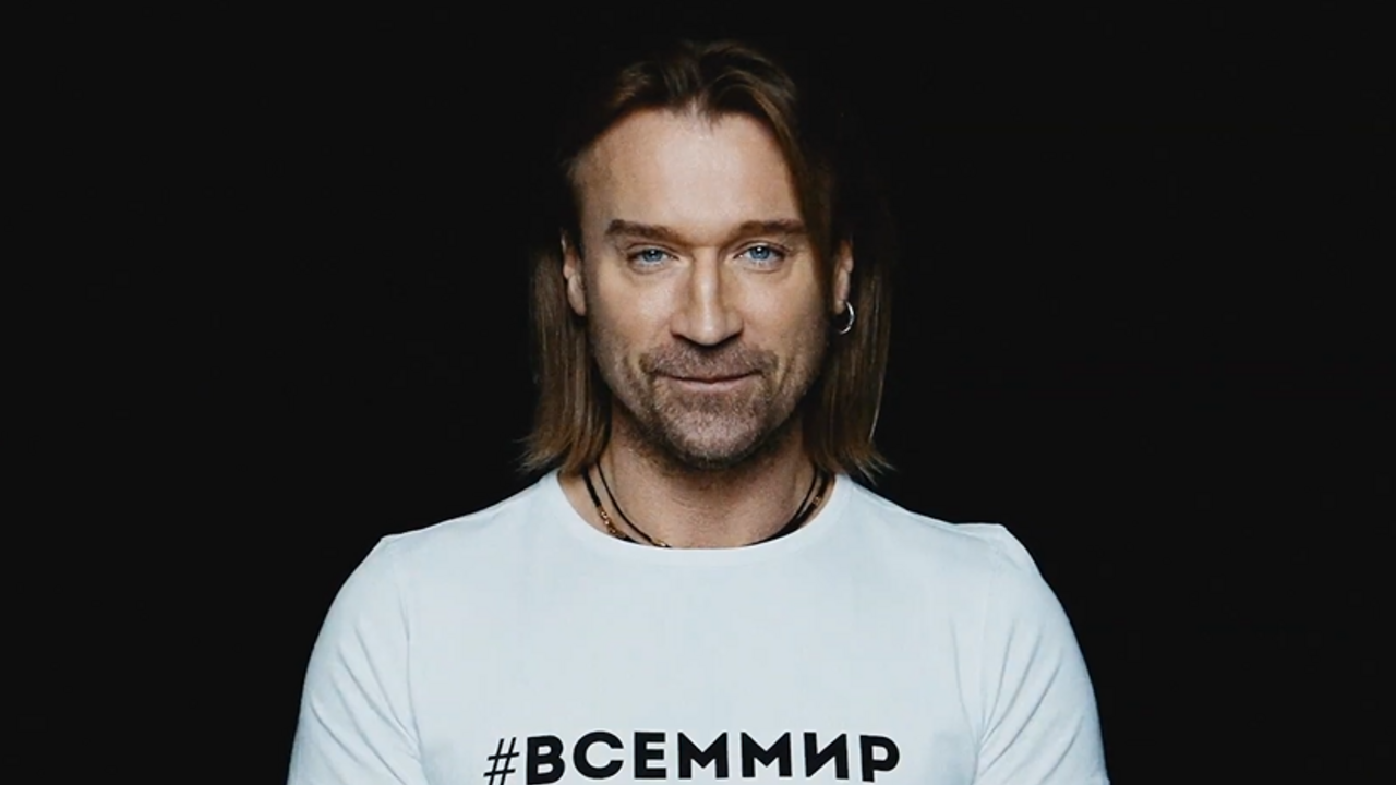 The network recalled a video of Oleh Vynnyk calling for peace with Russia and filming with Russian Putinist stars