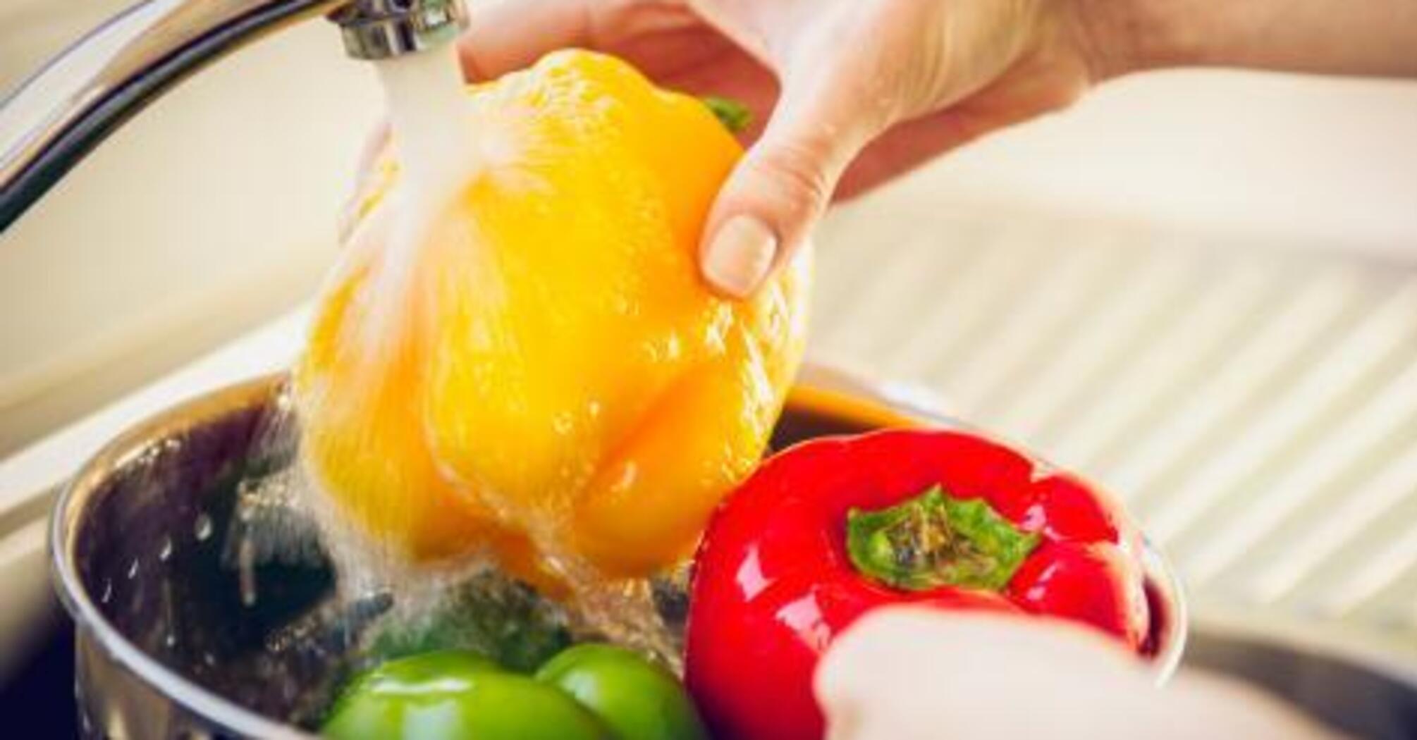 You're washing your fruit and vegetables incorrectly: we explain how to do it right