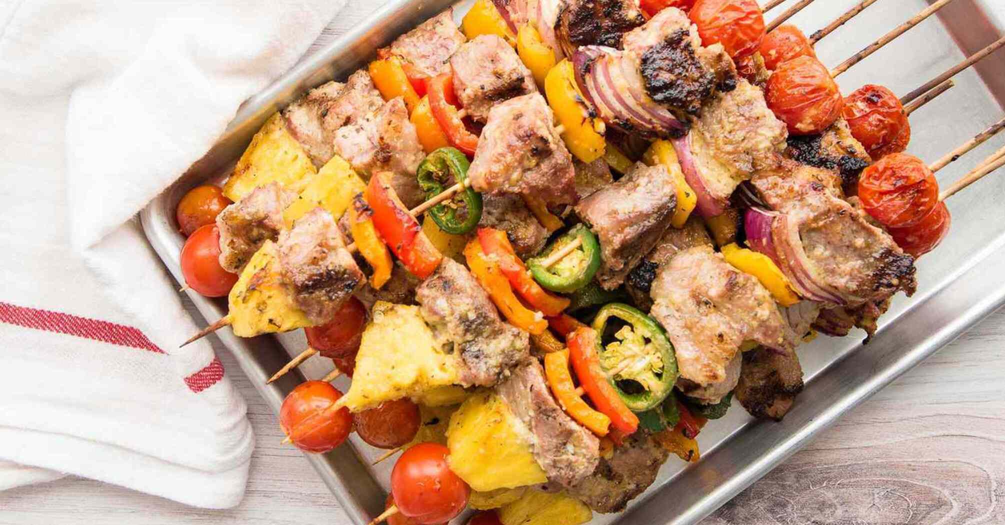 Chicken kebabs in 12 minutes: perfect for a quick and hearty snack