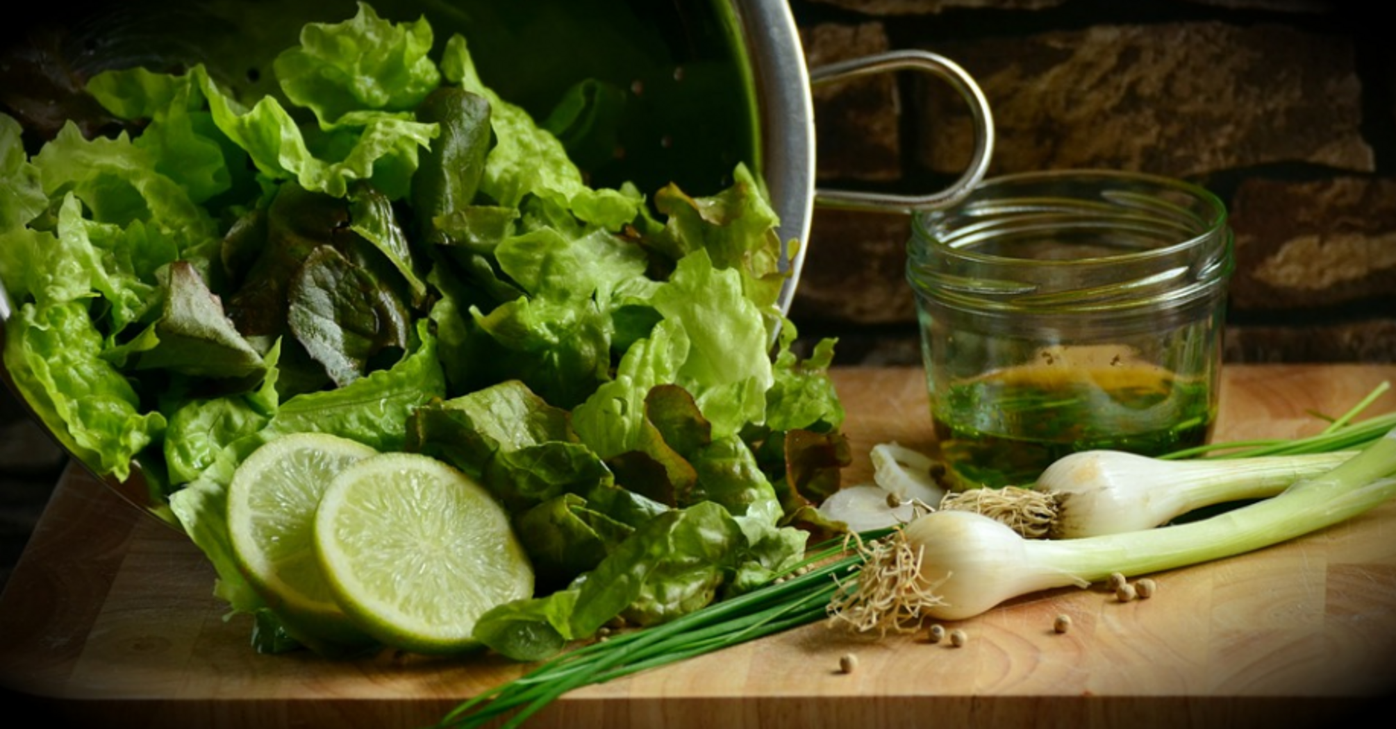 Top healthy salad dressings: perfect for fall meals