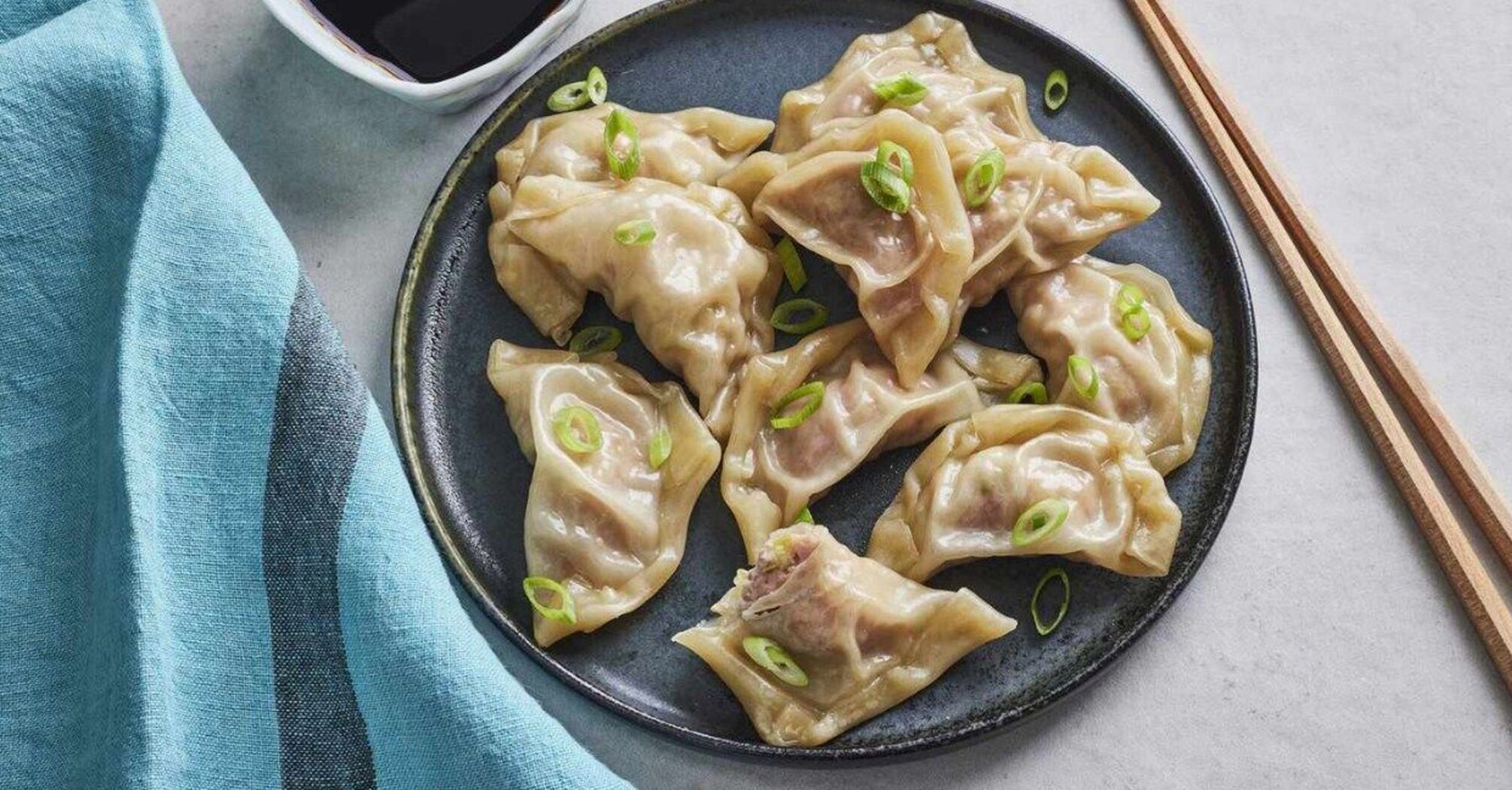 Dumplings stick together during cooking: how to avoid it