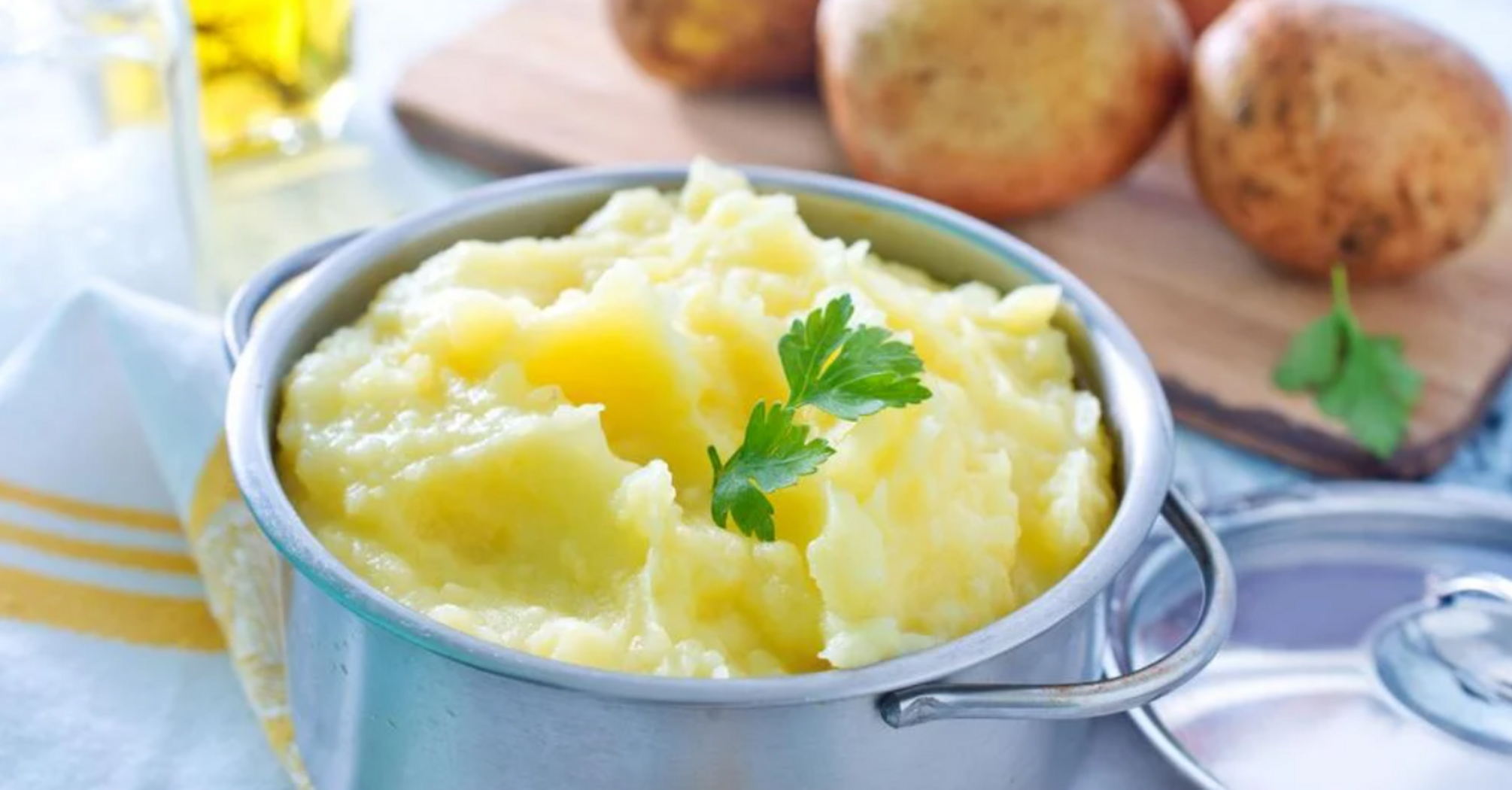 Never boil potatoes in water if you want creamy mashed potatoes: a chef's tip