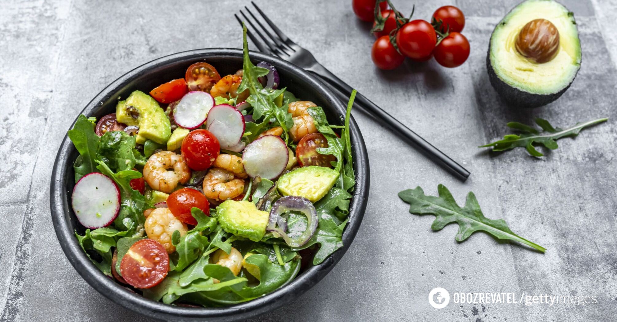 Shrimp and avocado salad for dinner