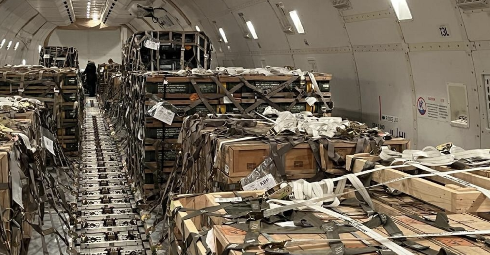 "The world was not prepared for this war": expert explains why arms supplies to Ukraine come with delays. Video
