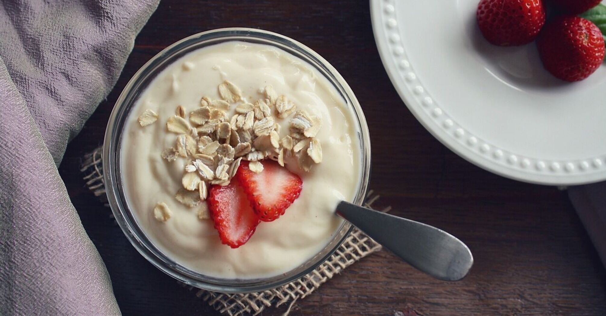 Yogurt with fruit