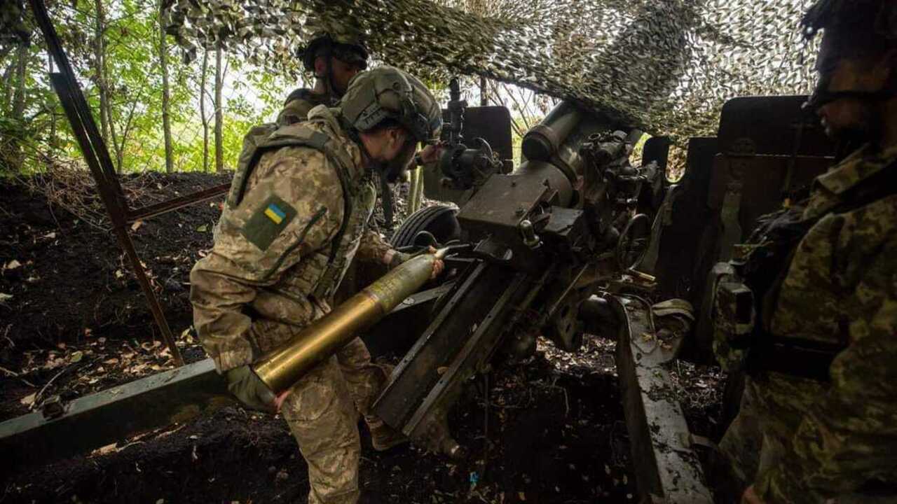 Defense forces are exhausting the enemy along the entire frontline and in the rear, with 122 combat engagements during the day - General Staff