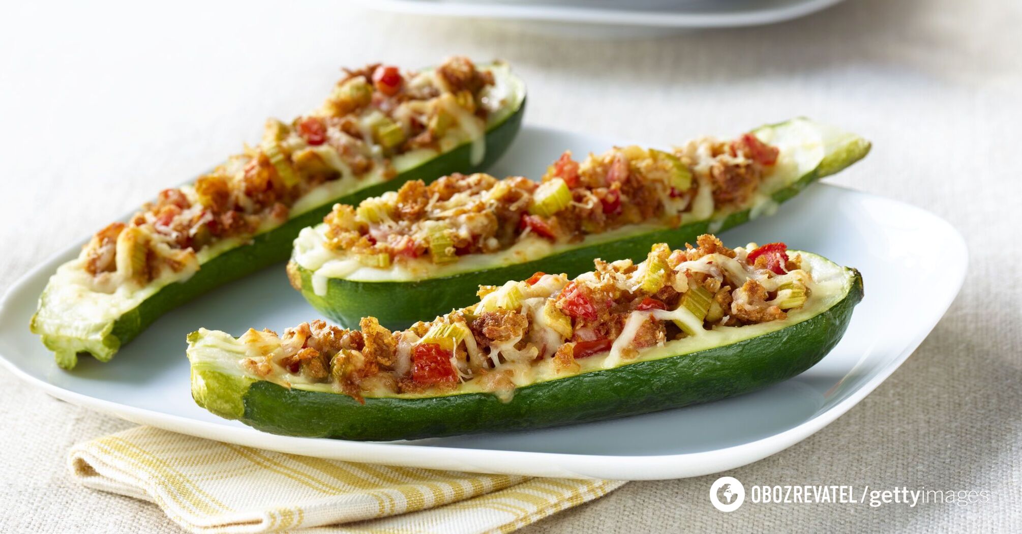 Stuffed zucchini
