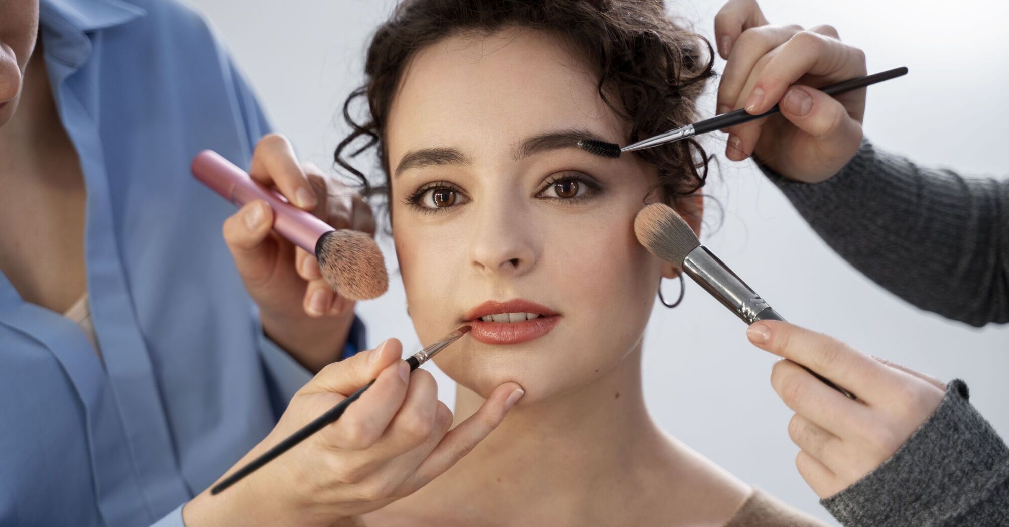 How to get the perfect eyebrows in just two steps: makeup secrets