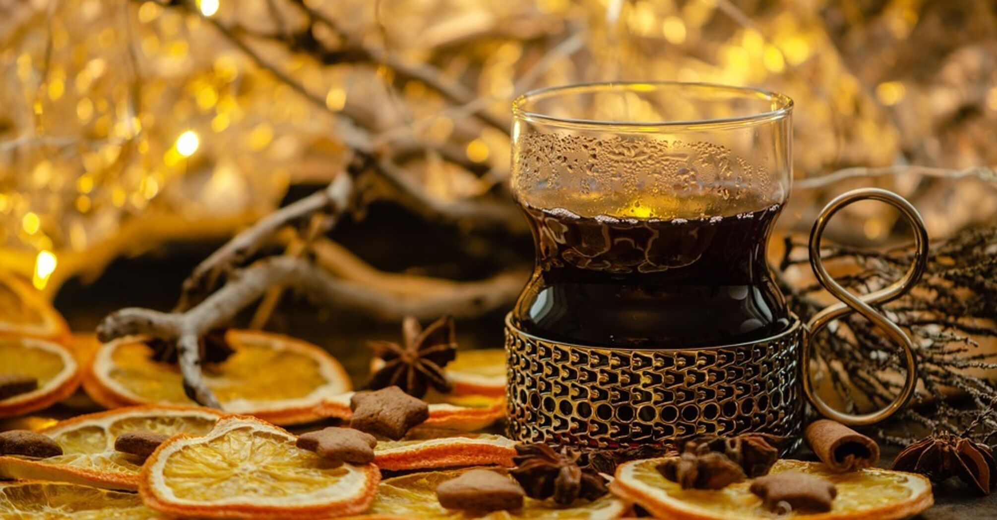 Mulled wine at home: 3 variations of the spicy drink