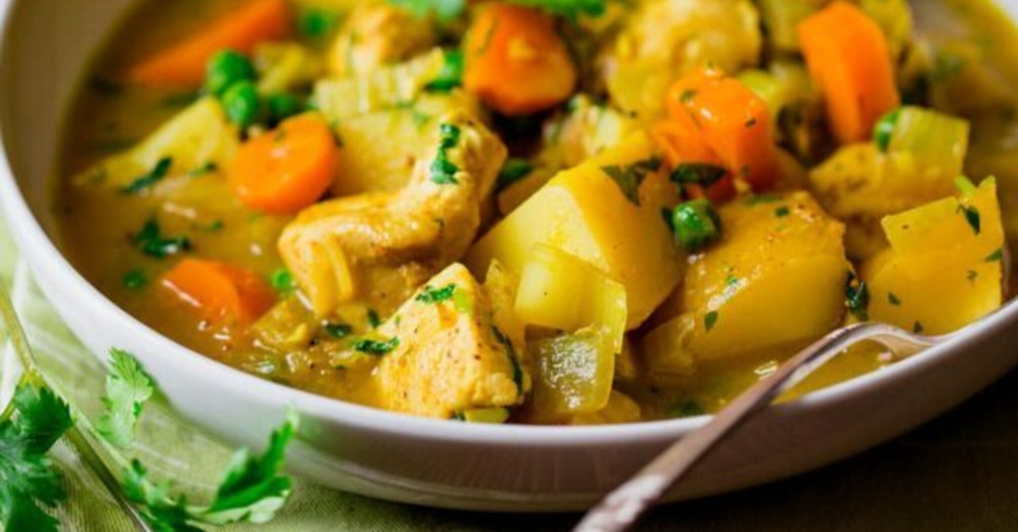 Tastier than mashed potatoes: how to cook potatoes with chicken in milk