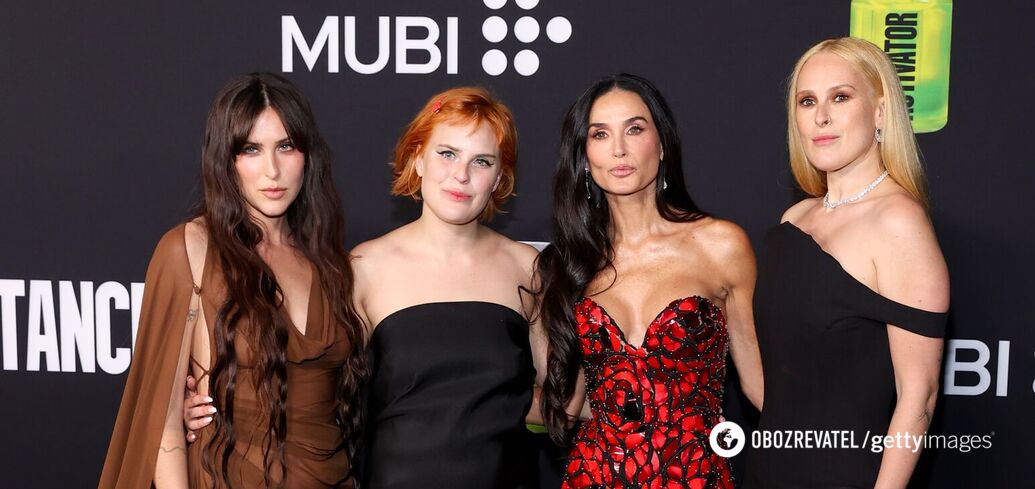 Demi Moore hit the red carpet with her three daughters from Bruce Willis, looking nothing alike. Rare photos