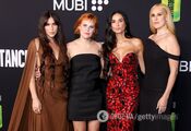 Demi Moore hit the red carpet with her three daughters from Bruce Willis, looking nothing alike. Rare photos