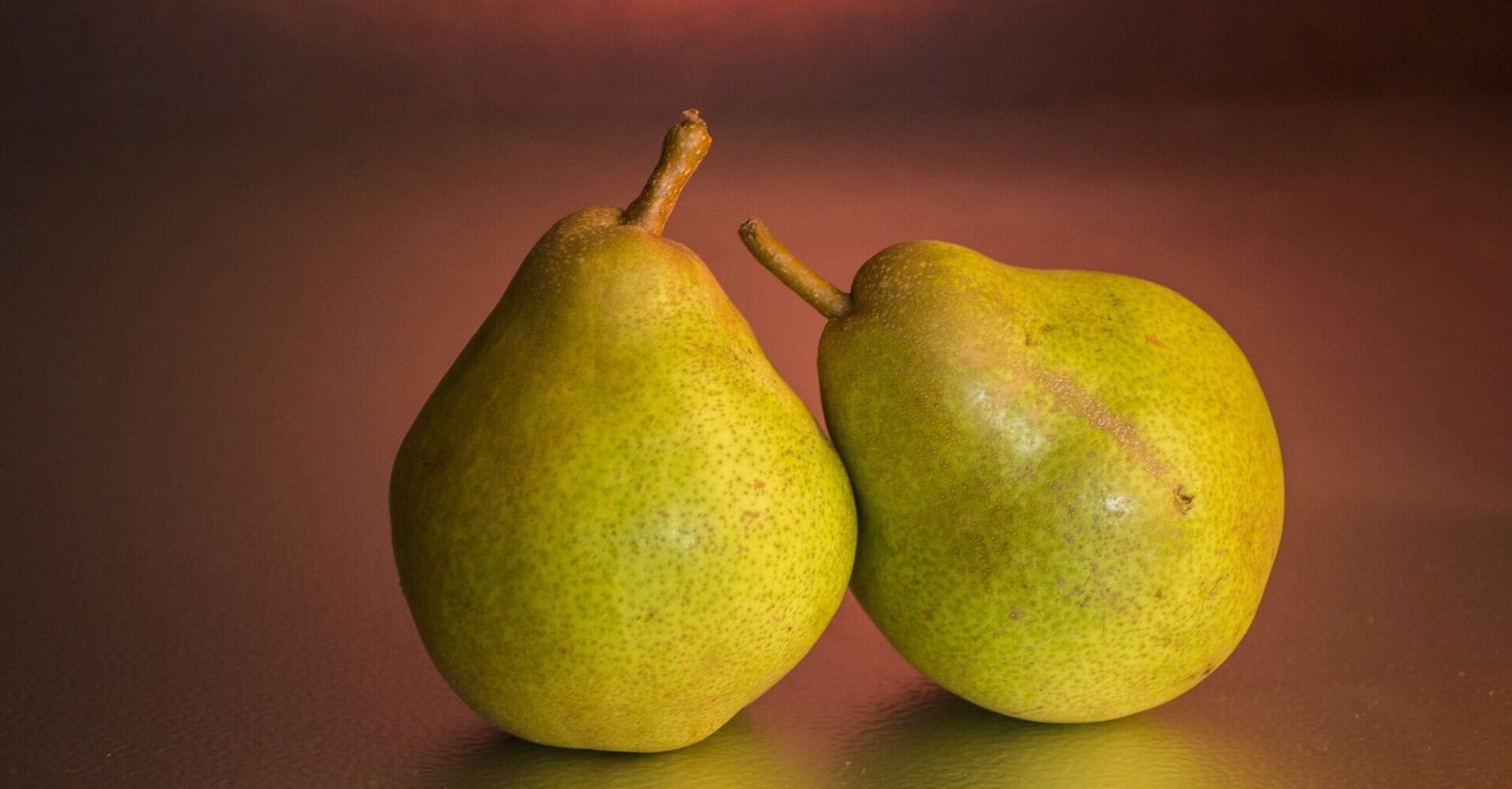 Unknown facts about pears: who should refrain from eating them