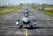 Można kupić wszystkie myśliwce F-16 na świecie: co partnerzy Ukrainy mogą zrobić z zamrożonymi pieniędzmi Rosji
