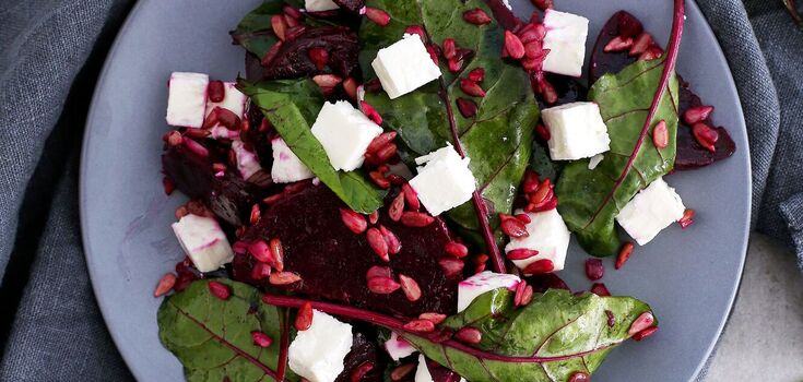 Useful beet salad for every day: prepared without mayonnaise