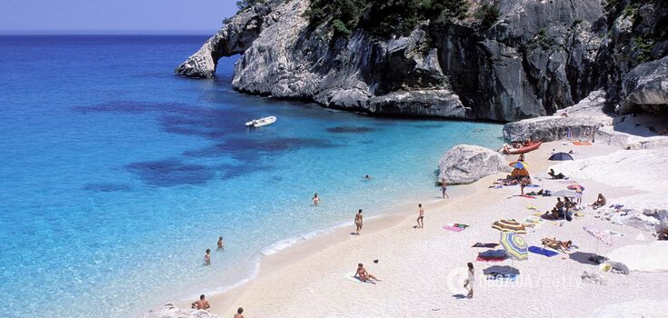 Like in the Caribbean: a European island will be a great option for a beach vacation