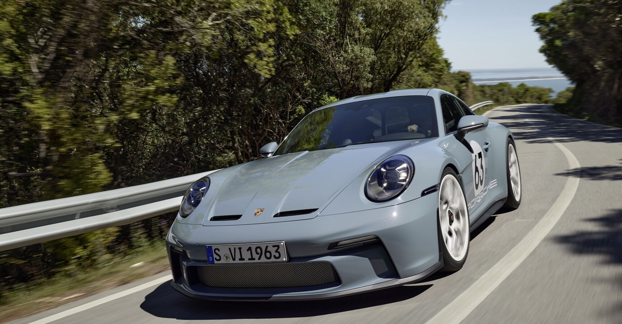 Porsche prezentuje 911 S/T Anniversary Edition