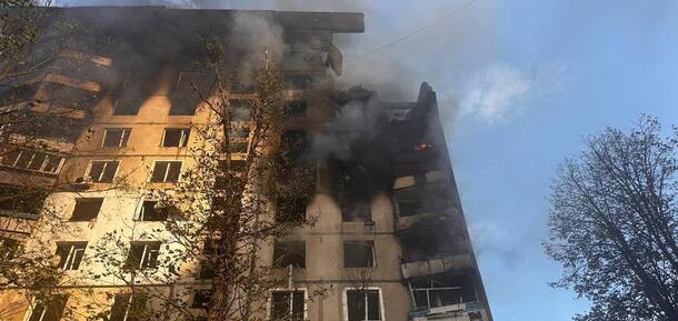 Russians strike Kharkiv for the second time in a day:there are victims, garages caught on fire and the heating main was damaged