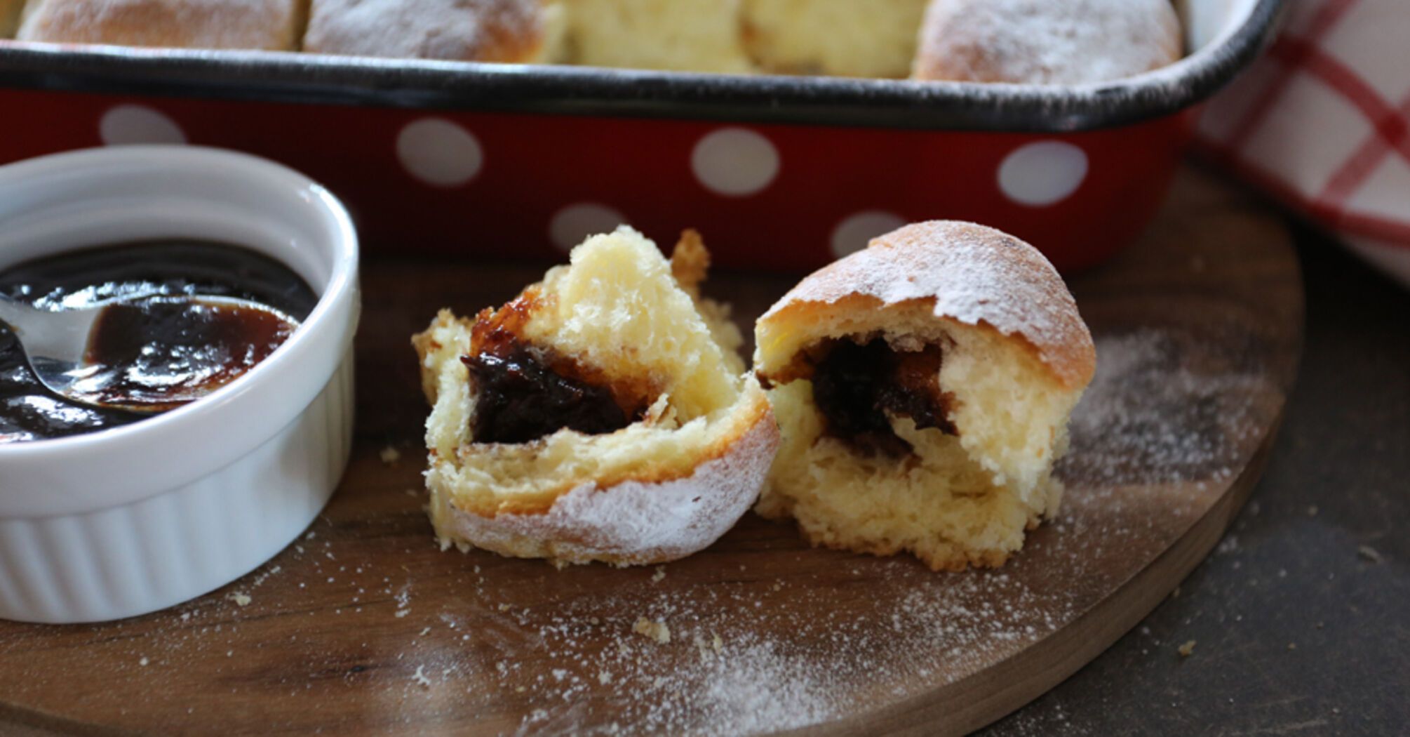 Buns that will definitely rise: what to add to the dough besides yeast