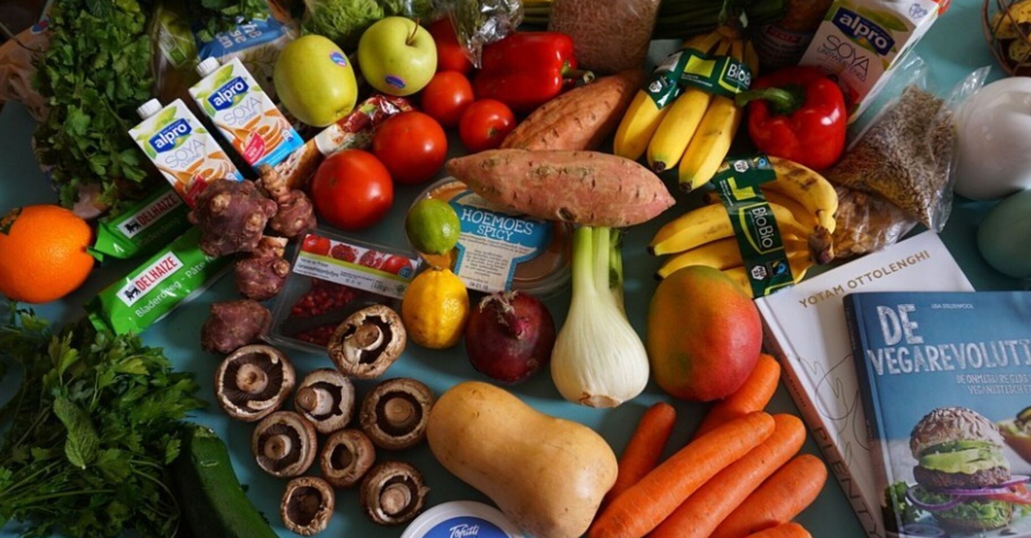 Foods you must have at home when the lights go out