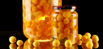 Ile gotować kompot na zimę, aby zachować wszystkie witaminy: przydatne wskazówki