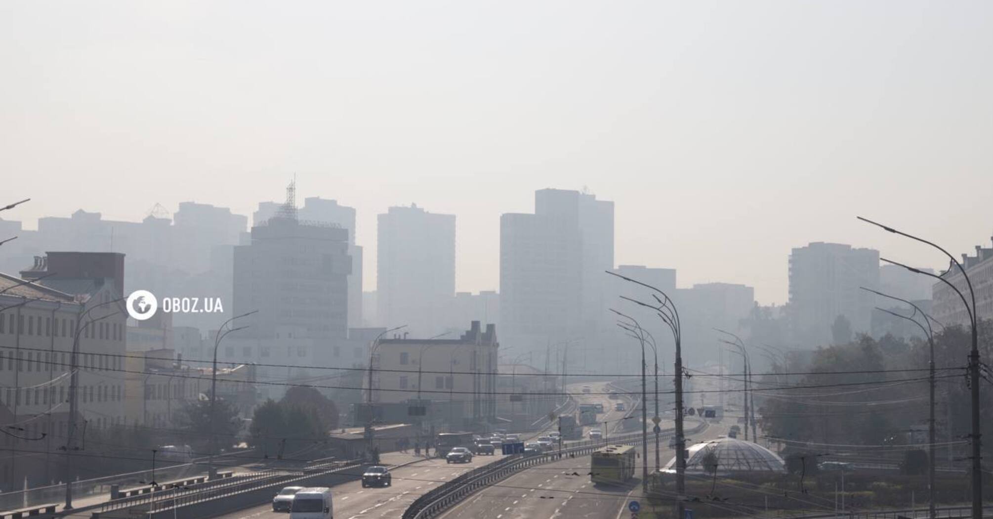 Problem dotyczy nie tylko Kijowa: jakość powietrza pogorszyła się w kilku regionach Ukrainy, a mieszkańcy skarżą się na smog. Co się dzieje