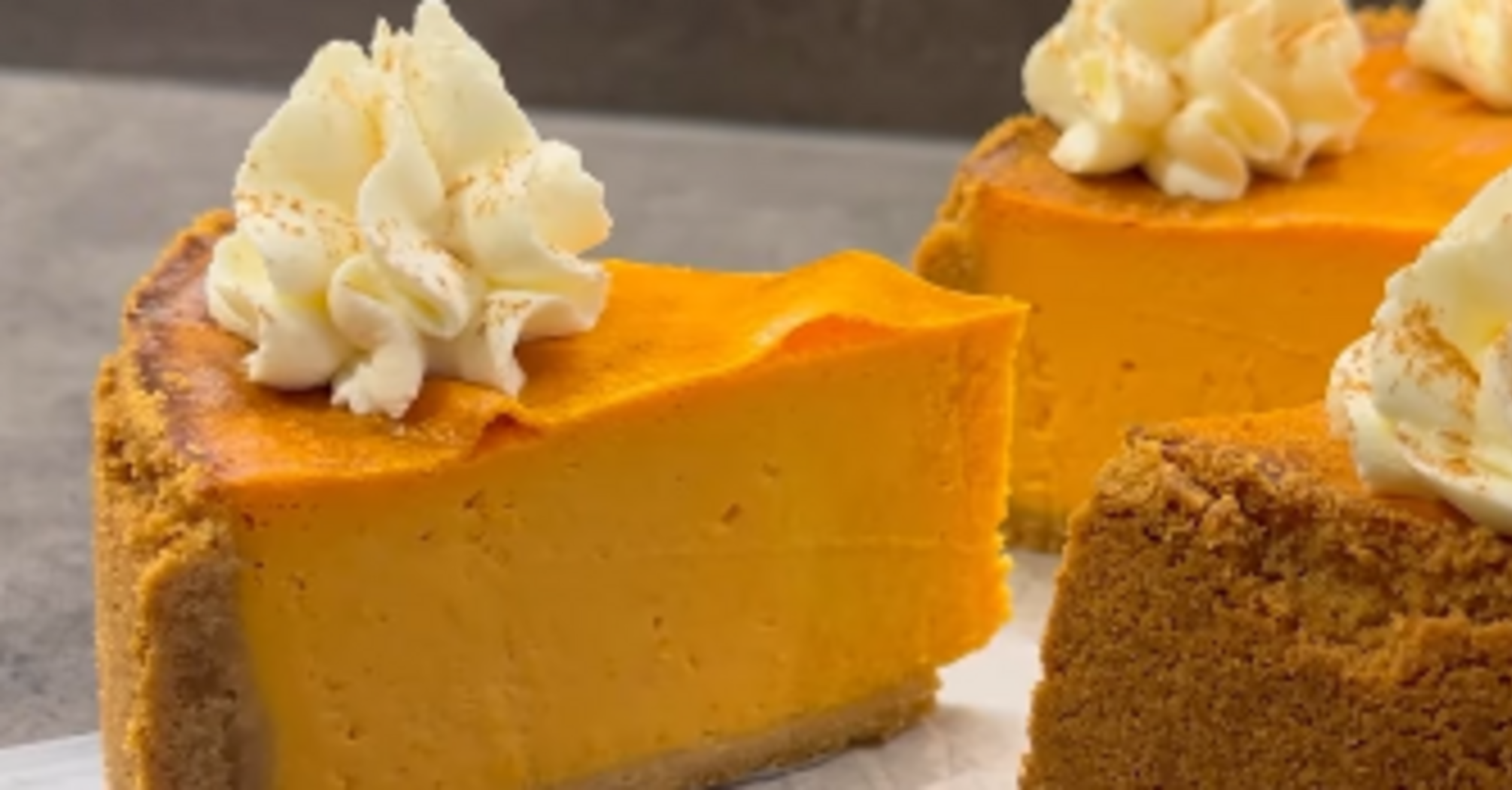 Pumpkin cheesecake: how to make a delicious seasonal dessert