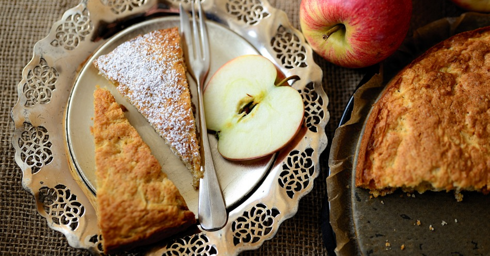 Lush Charlotte for tea: how to make the perfect dough