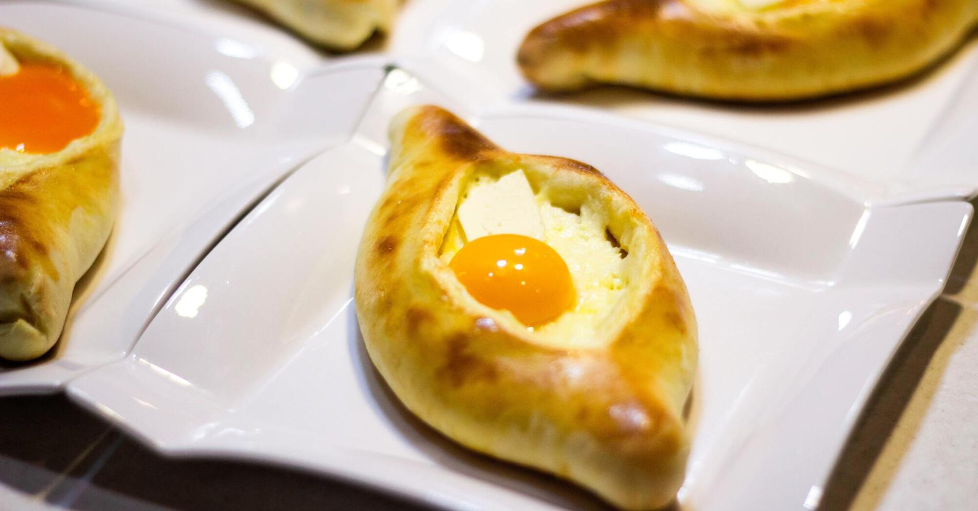 Adjarian khachapuri