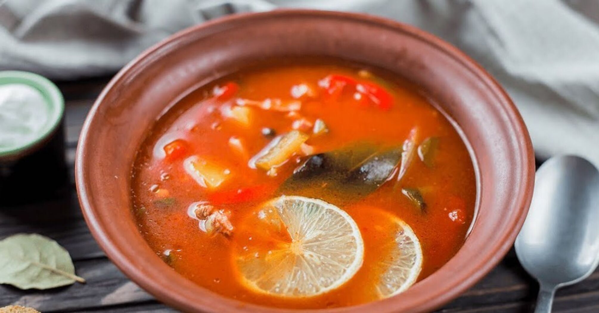 Solyanka without meat and mushrooms: how to cook a rich soup