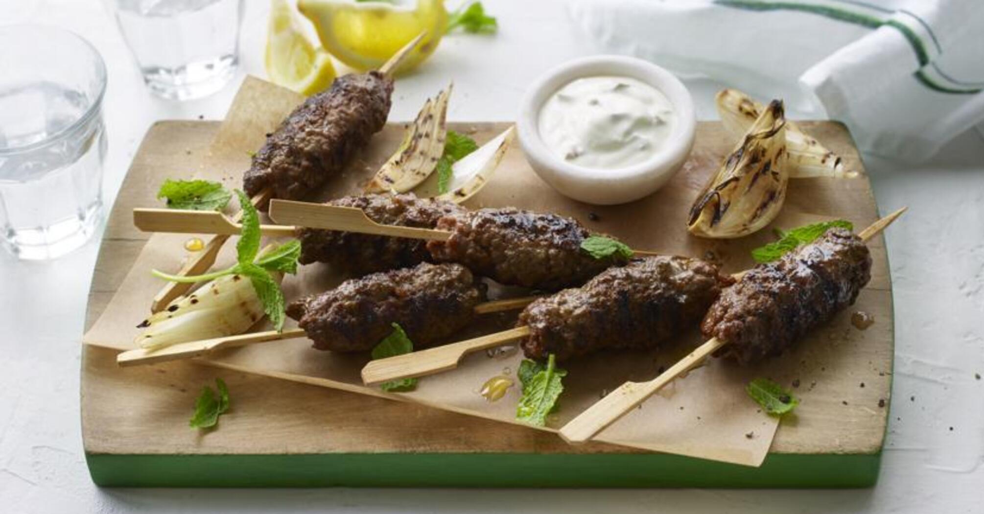 Lula kebab: how to cook a hearty dish for a snack