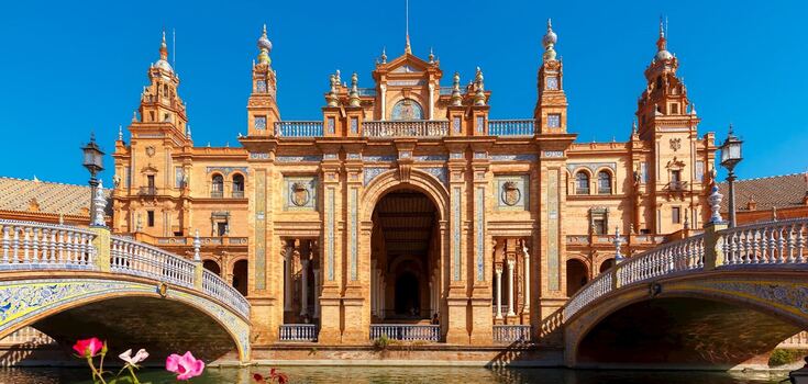 Affordable vacations in Europe: a destination that impresses with architecture and landscapes