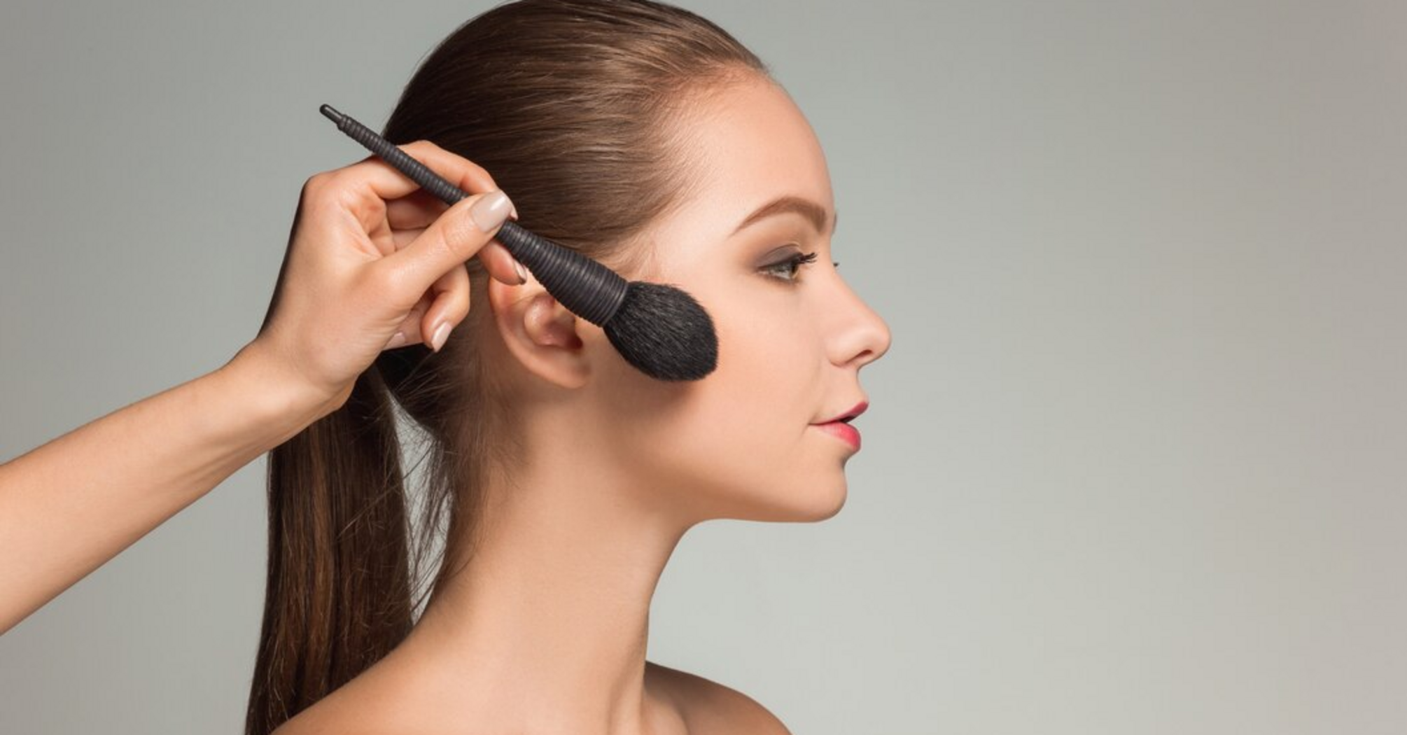 Blush sparkles in a whole new way: the network is delighted with the new Cloud Cheeks makeup technique