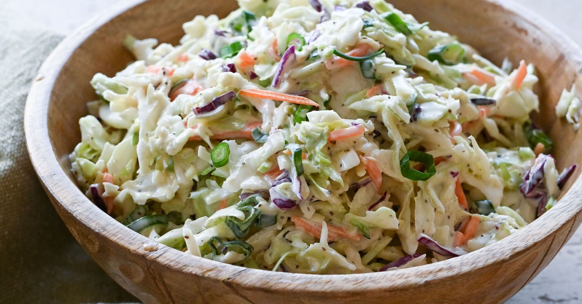 Easy cabbage salad with sausage and mayonnaise: quick, tasty and budget-friendly