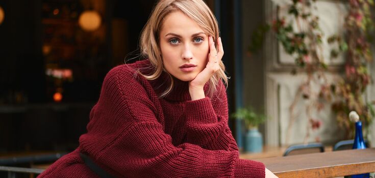 Not only gray and chocolate. The stylist named unexpected shades that will become a trend in the fall of 2024