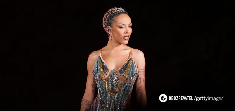 Rapper Doja Cat in a FROLOV dress supported Ukraine at the festival in New York: together we are strong. Video
